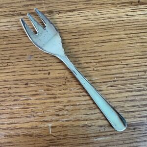 Leonard Silver Plated Italy 5 Inch Appetizer Cocktail Fork Replacement Piece